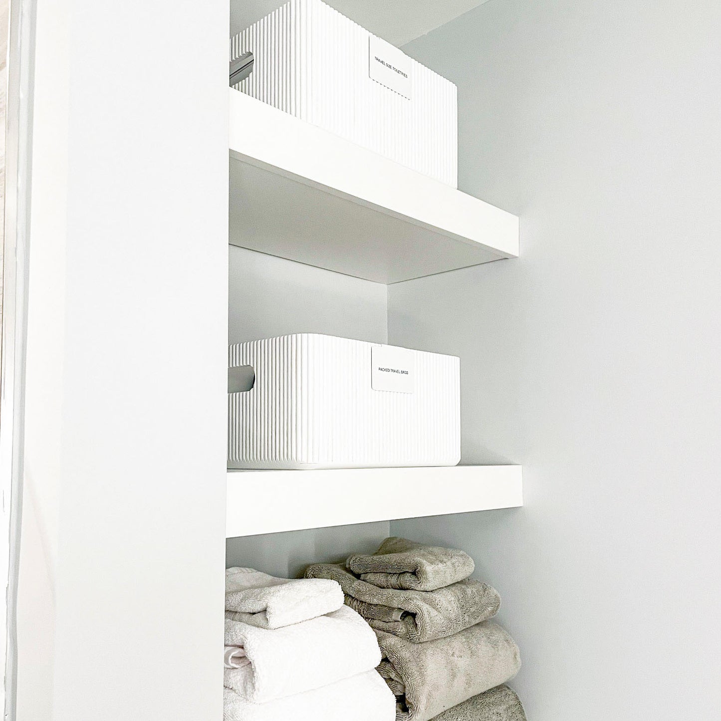 Wooden Ribbed Bins – White